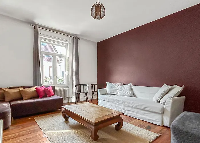 Lumineux & Elegant Centre Apartment
